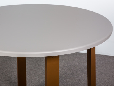 Стол обеденный Сканди Грей. Фото