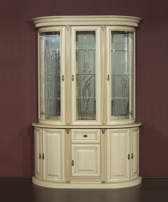 Витрина трехдверная Милан 11 фото Витрина трехдверная Милан 11. Фото №2